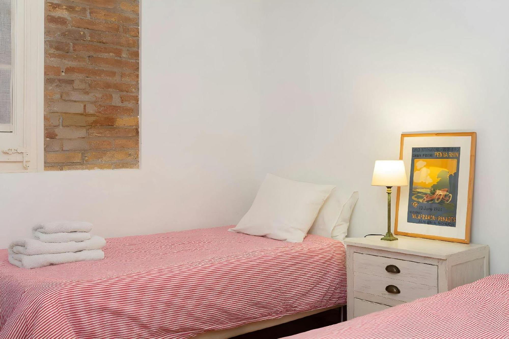 Ferienwohnung Filmoteca Sarria 1- Wifi Quiet Bright Comfi Barcelona Exterior foto